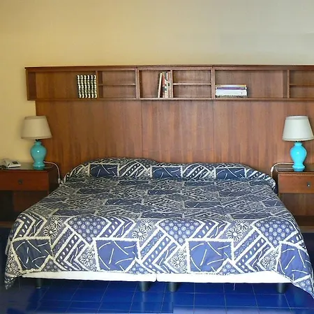 Apart-hotel Marbela &