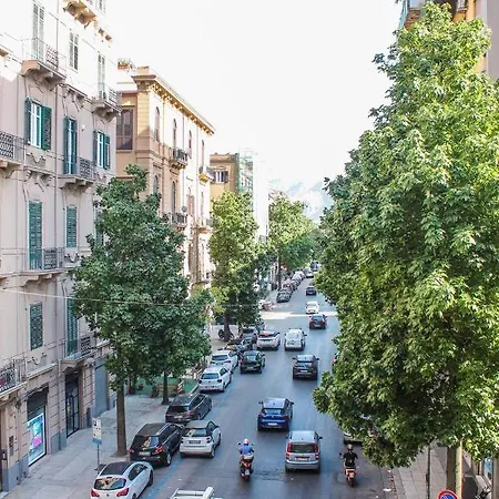 Alexander House Pensjonat Palermo