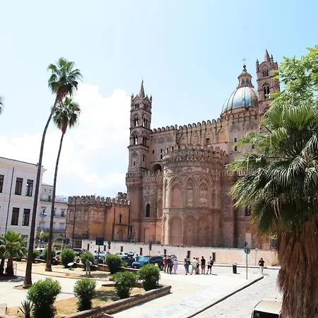 Alle Absidi Della Cattedrale * Palermo