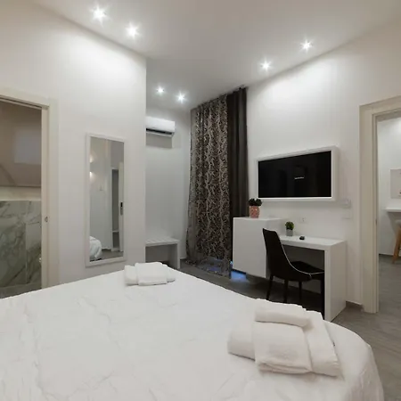 Blanc Bed & Breakfast *