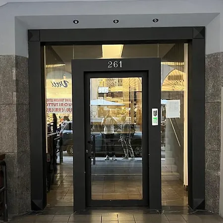 Jarase Nel Centro Di Appartamento Palermo