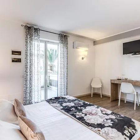 מלון Casena Dei Colli, Sure Collection By Western 4*