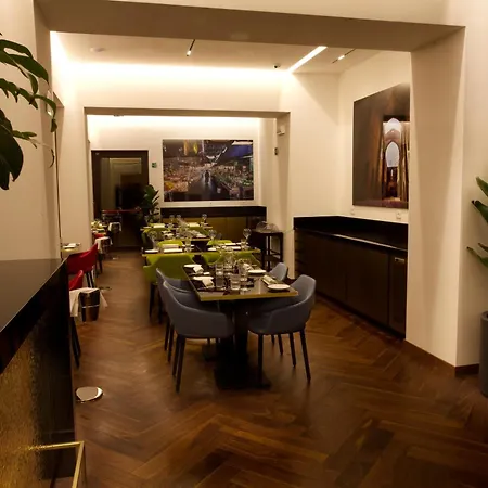 Palazzo Cartari מלון 4*