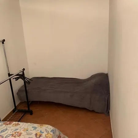 Guest house Bnb Narbone 17, Piano Terra Sinistra, *