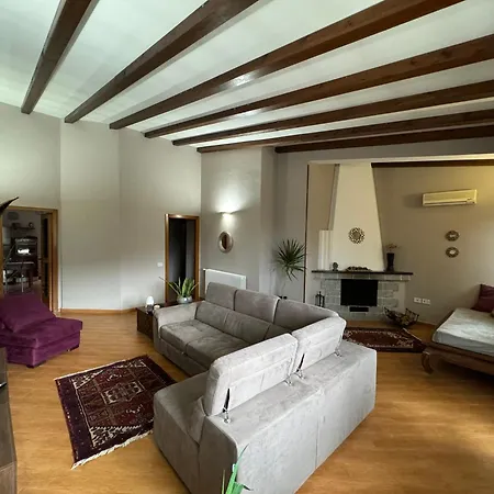 Casa Lucale