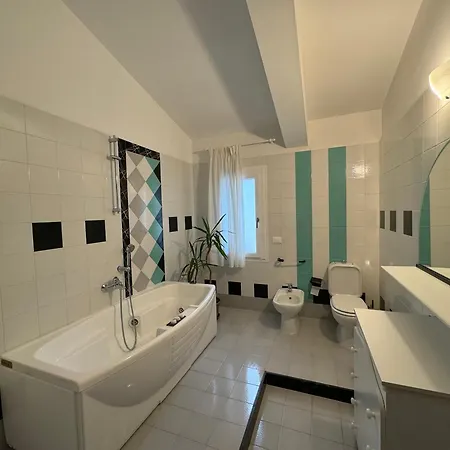 Holiday home Casa Lucale