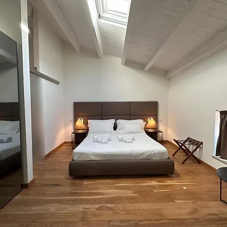 بيت ضيافة Palazzo Santamarina Luxury & باليرمو