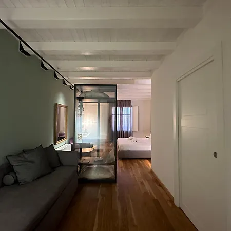 بيت ضيافة Palazzo Santamarina Luxury & باليرمو