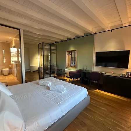 Palazzo Santamarina Luxury & باليرمو