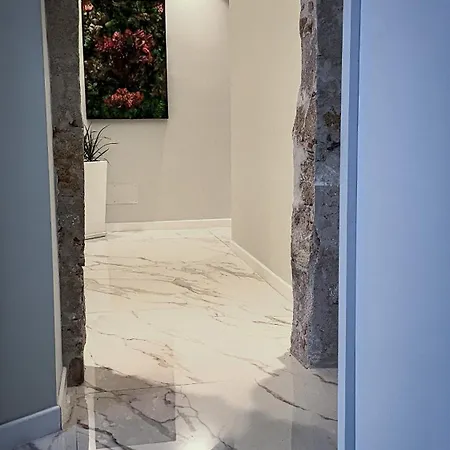 Palazzo Maqueda Guest house *