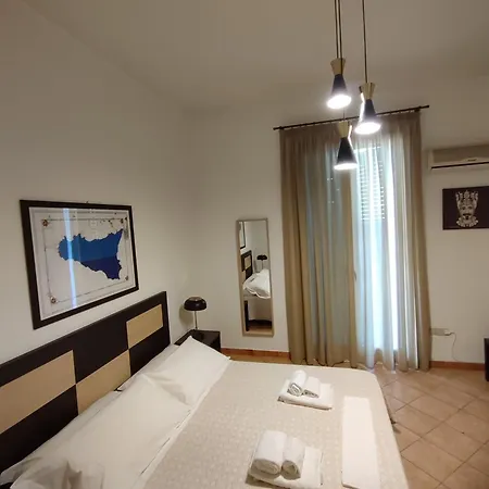 Πανσιόν Le Stanze Di Ruggero Παλέρμο