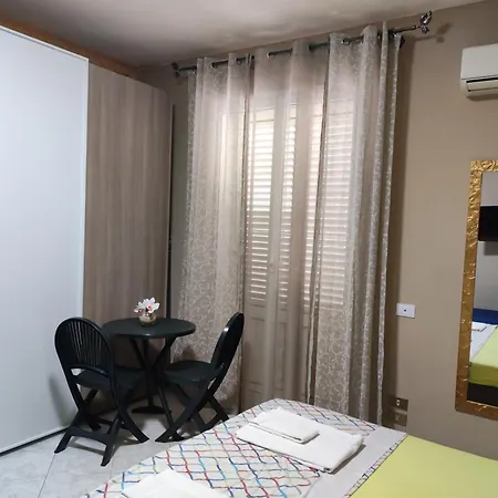 La Dimora Dei Corsari Guest house