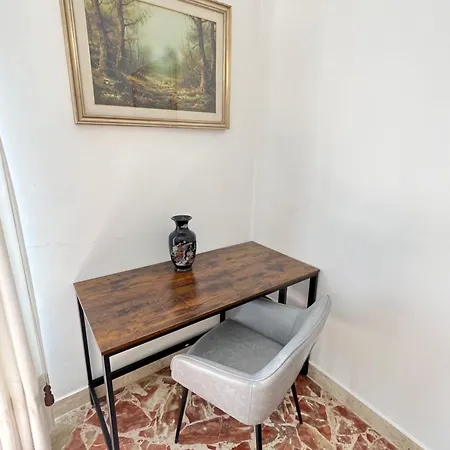 Central Apartment Palermo * Палермо