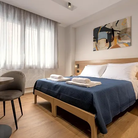 Alojamento de Acomodação e Pequeno-almoço Quinto Stabile Rooms&suite