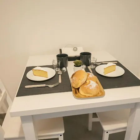 Apartment La Casa Di Louis Palermo