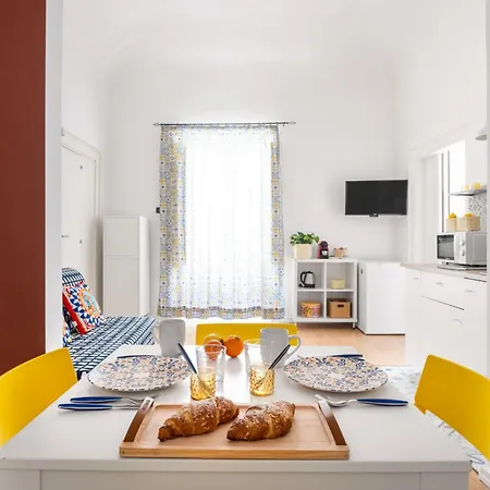 Agata E Rosalia 2 Bedroom Flat At The Quattro Canti Apartment Palermo