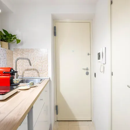 Agata E Rosalia 2 Bedroom Flat At The Quattro Canti * Palermo