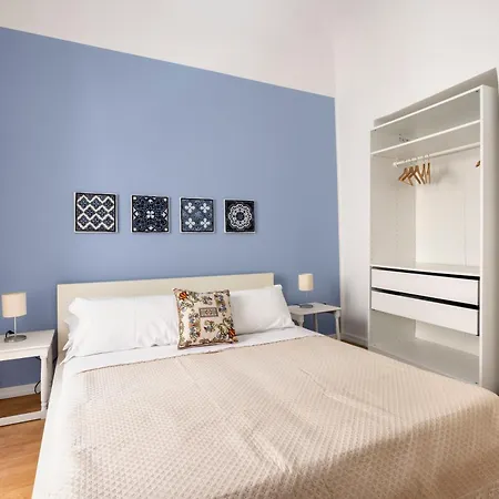 Apartment Agata E Rosalia 2 Bedroom Flat At The Quattro Canti