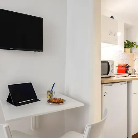 Apartment Agata E Rosalia 2 Bedroom Flat At The Quattro Canti *