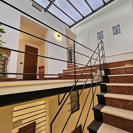 Apartment Agata E Rosalia 2 Bedroom Flat At The Quattro Canti Palermo
