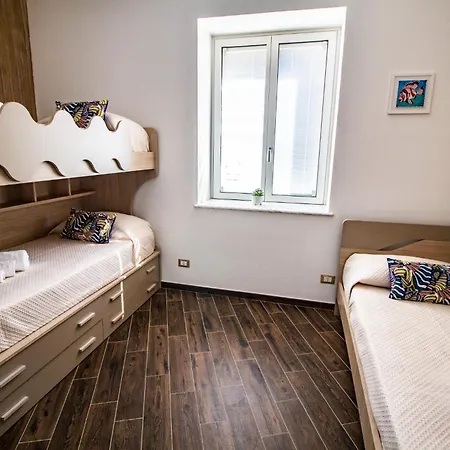 Apartment Erasmo Luxury Vista Mare *