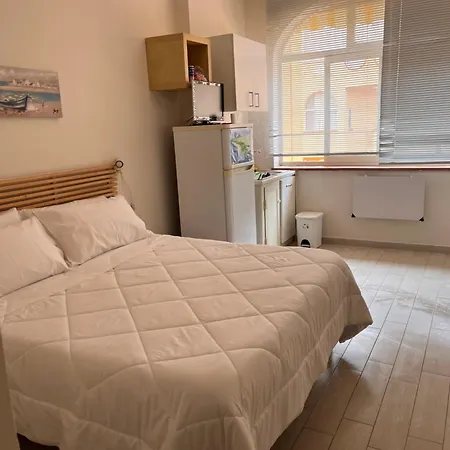 Ashur Mondello Aparthotel 2*