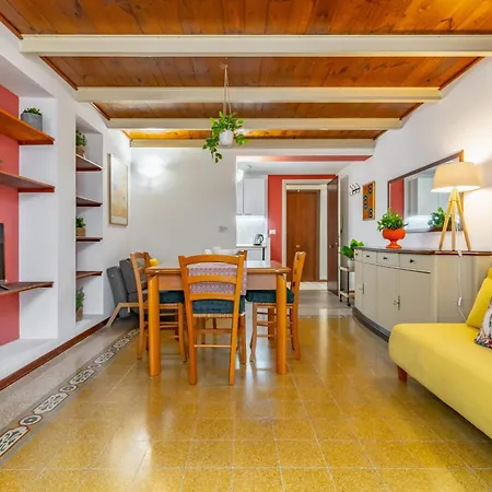 Apartment The Traveller's House - Station *
