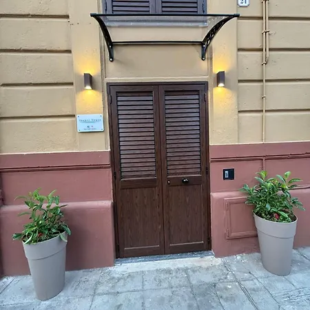 Vespro House Casa vacanze *
