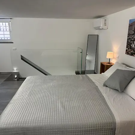 Vespro House Casa vacanze *