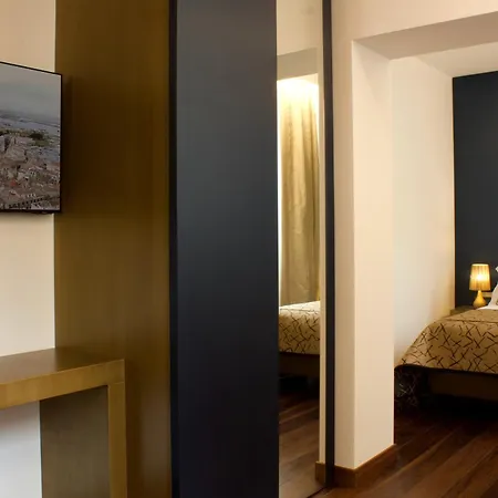 מלון Palazzo Cartari 4*