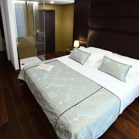 Palazzo Cartari 4*