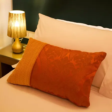 Palazzo Cartari 4* פלרמו