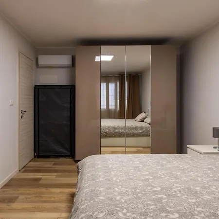 Villareale Flat - Center Free Parking Appartement