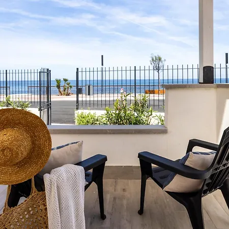 Barcarello Sea House Casa vacanze