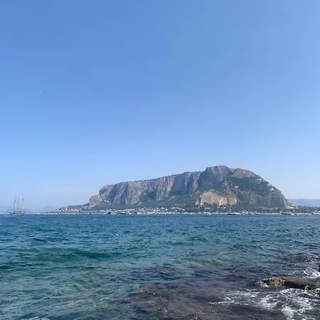 Casa Giorgia Mondello