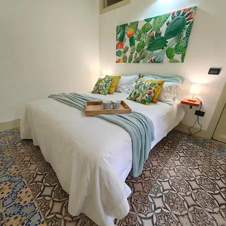 Centro Storico-marina Free Parking, Wifi,netflix Apartment Palermo