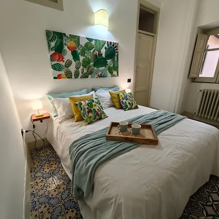 Centro Storico-marina Free Parking, Wifi,netflix * Palermo