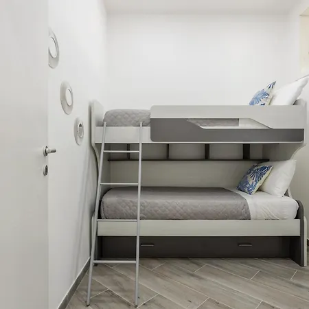 Apartment Erasmo Luxury Vista Mare *