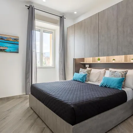 Erasmo Luxury Vista Mare Palermo