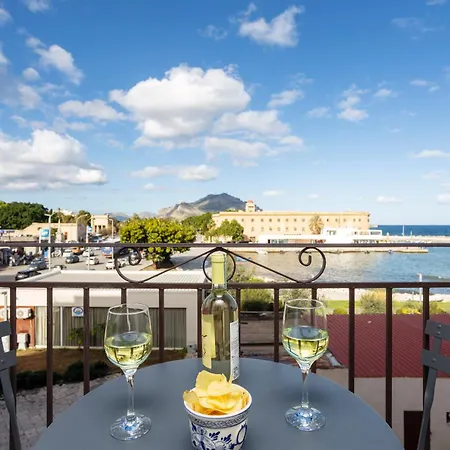 Apartment Erasmo Luxury Vista Mare