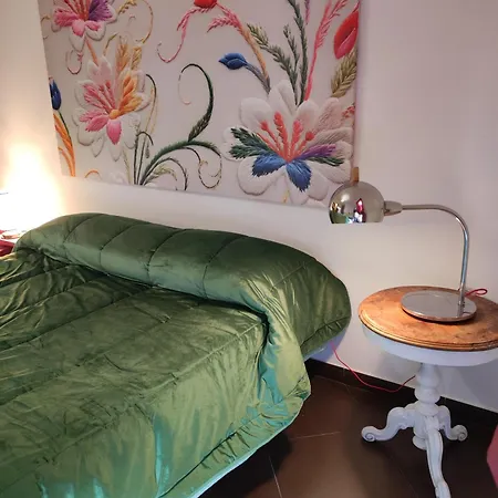 Casa Lulu' Guest house *