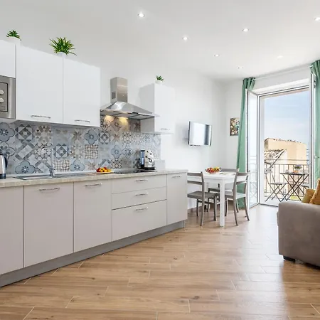 Erasmo Luxury Vista Mare Apartment Palermo