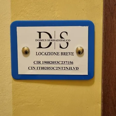 Domus Serradifalco 公寓