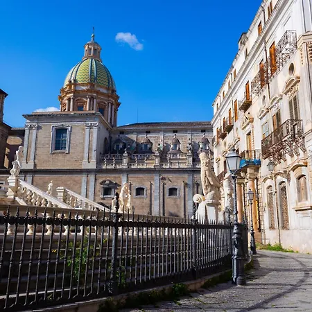Bed & Breakfast Quattro Canti Deluxe *
