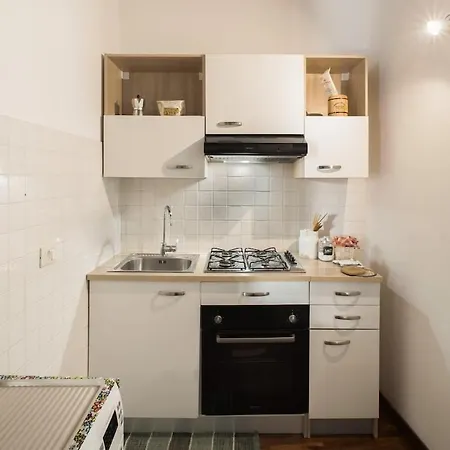 Casa Linda Apartment *