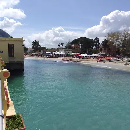 Appartamento La Casetta Di Rosario Mondello