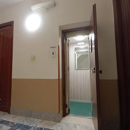 בית הארחה Sicily Trinacria House פלרמו