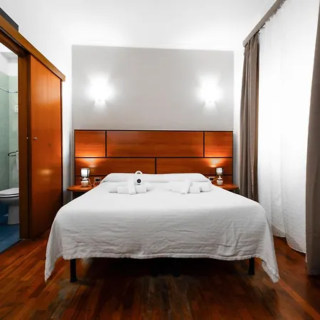 Otel Center 2*