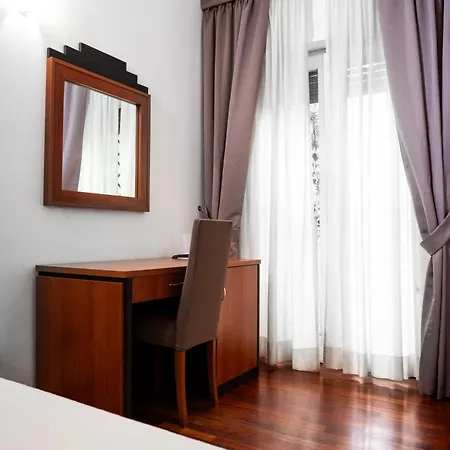 Otel Center