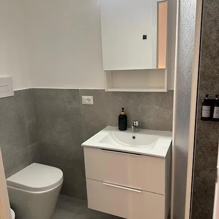 Villafranca Settantuno فندق مبيت وإفطار *
